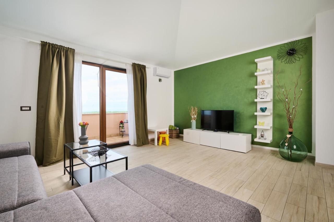 Aisha Apartment Brtonigla Exterior photo